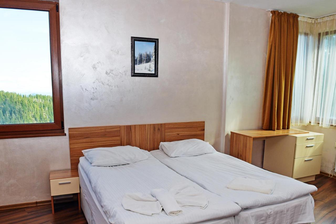 Aparthotel Forest Nook ปอมโปโรโว ภายนอก รูปภาพ